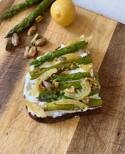 Burrata Toast with Grilled Asparagus, Preserved Lemon + Pistachios
