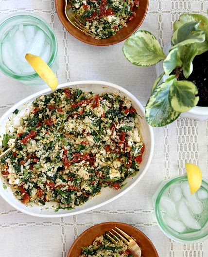 EASY QUINOA & SUN-DRIED TOMATOES SALAD