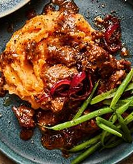 Sweet & spicy lamb with veggie mash