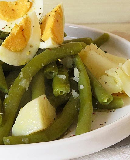 Cena: Ejotes con huevo