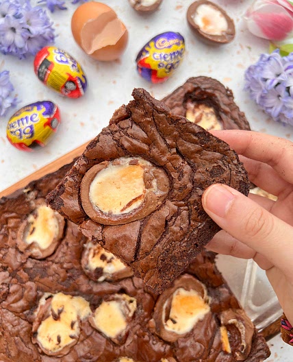 Creme Egg Brownies 