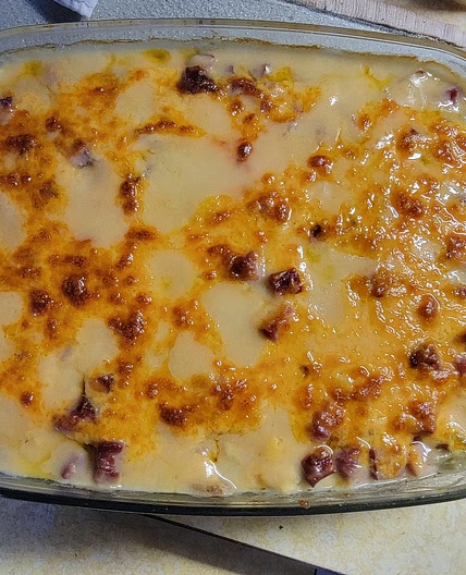Cheesy Ham and Scalloped Potatoes