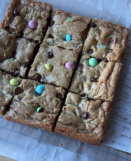 Mini egg Blondies
