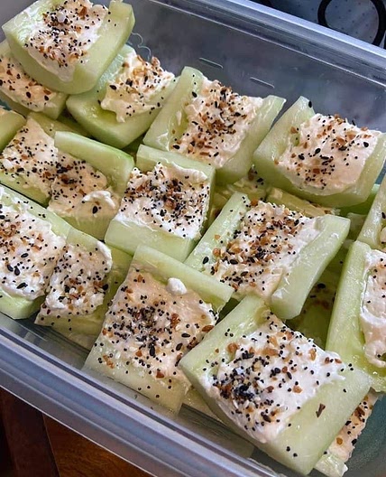 Cucumber and Cream Cheese Snacks
