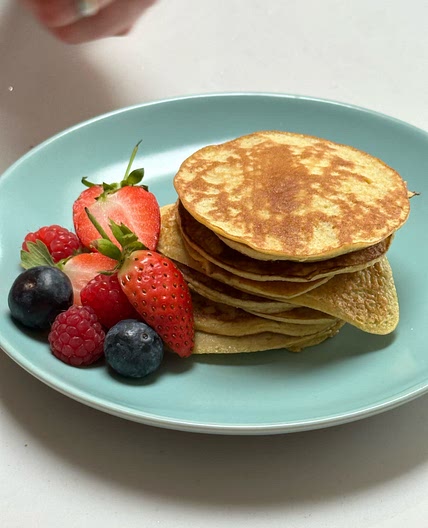 Banana pancakes- two ingredients and free from gluten & dairy 