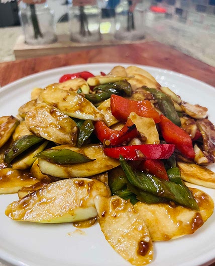 Water Bamboo with Oyster Sauce | 耗油茭白