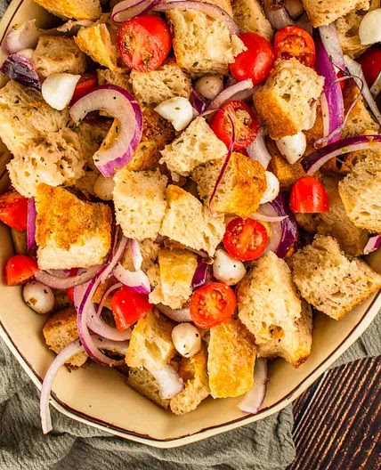 Summer Panzanella {Italian Bread Salad}