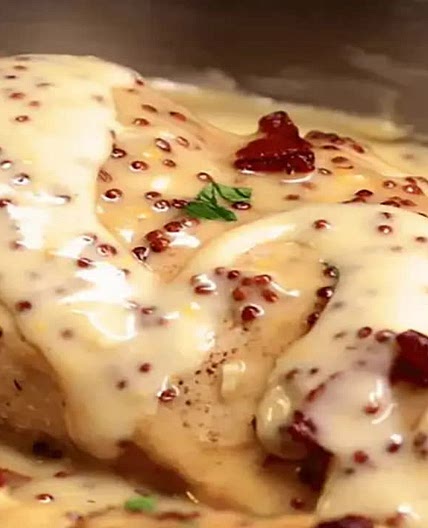 Poulet en sauce miel et moutarde prêt en 30 minutes