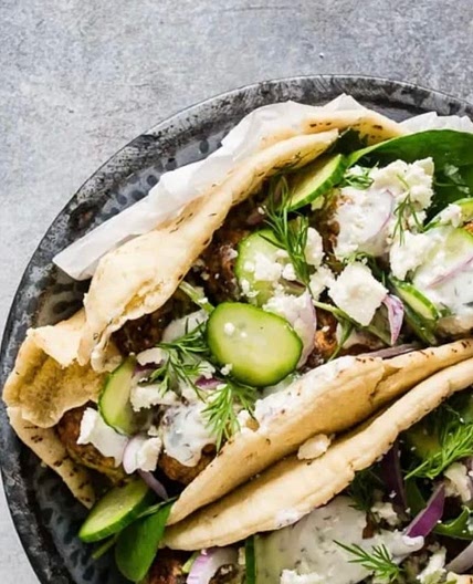 Gyros met kipballetjes