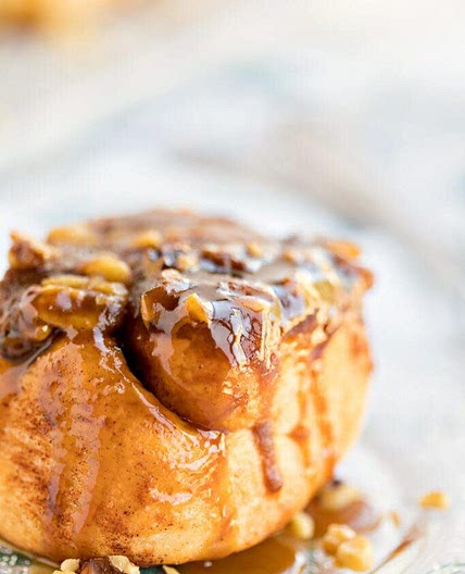 Pecan Caramel Sticky Buns