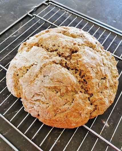 Nana Hollands Brown Bread