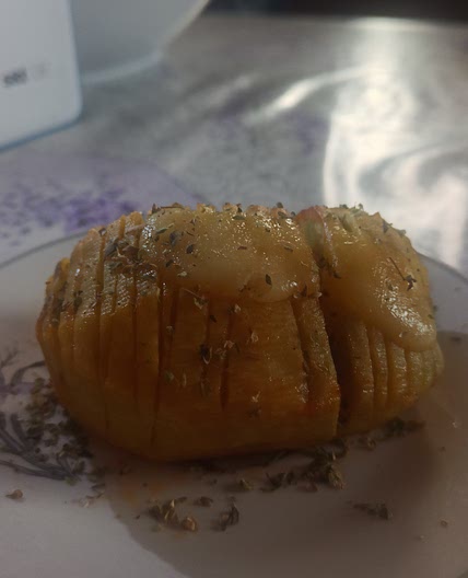 "Beehives" with cheese