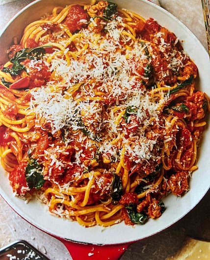 Sausage Spaghetti with spinach 