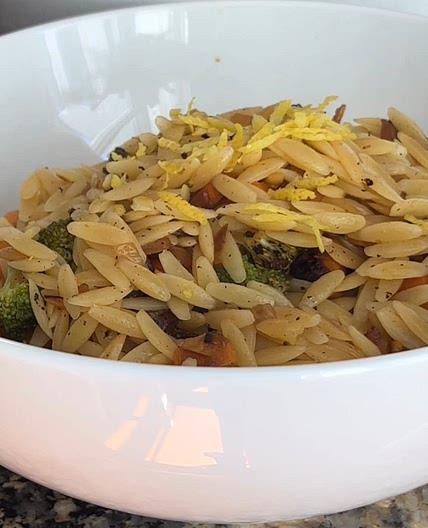 Lemon Orzo Pasta w/ Fresh Veggies