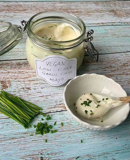 Low Carb Vegan Garlic Chive Mayo 