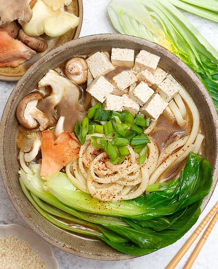 Bok Choy Soup With Garlic And Ginger
