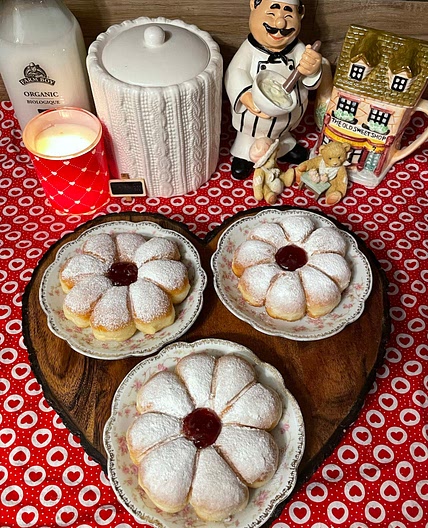 Flower Shaped Donuts 
