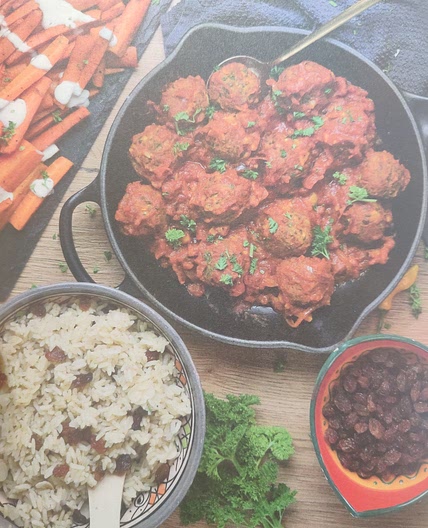Linsenbällchen mit gebackenen Möhren und Pilaw