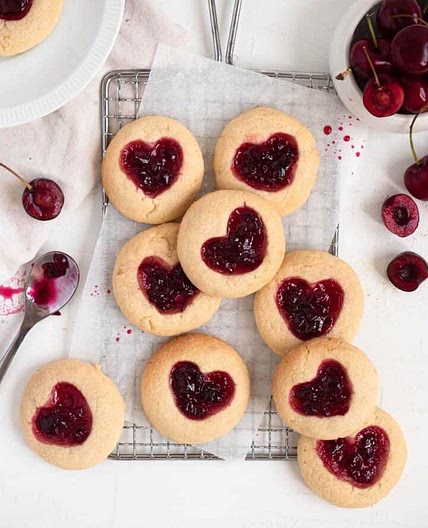 Pinterest thumbprint cookies