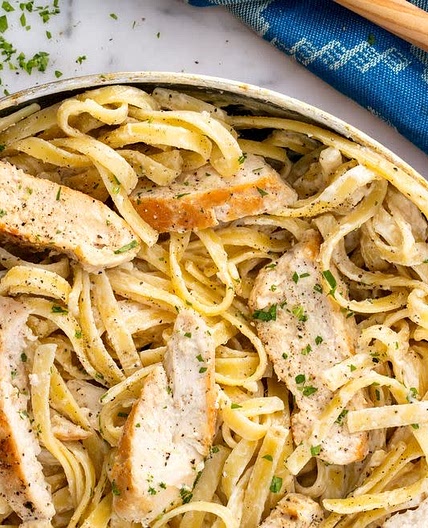 Chicken Fettuccini Alfredo