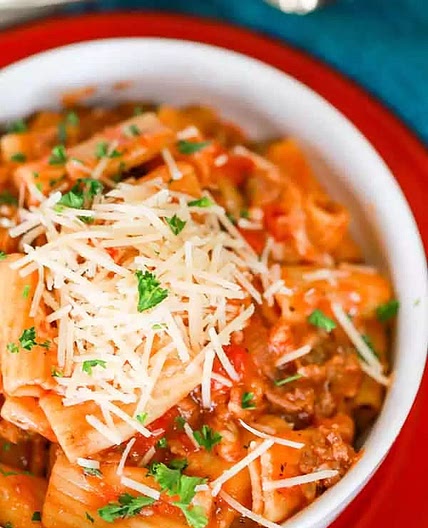 Crock Pot Italian Sausage Rigatoni 