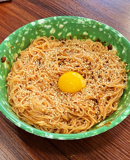 더 맛있는 매콤 간장비빔국수 만들기