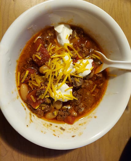 Slow cooker chipotle beef chili