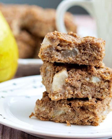Pear oatmeal bars