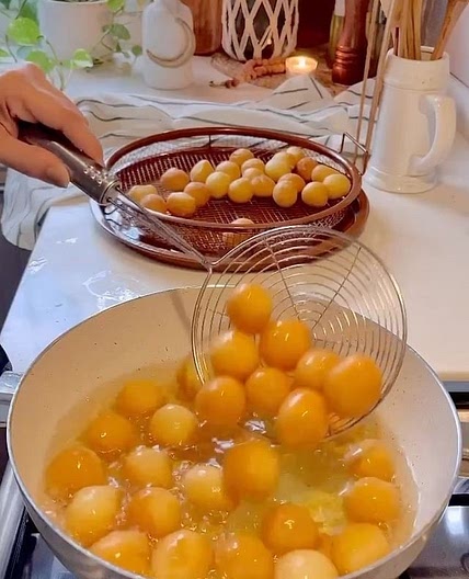 🌙انجح وصفة للقيمات لذيذة ومقرمشة المقادير/ لكل كوبين دقيق ملعقة 