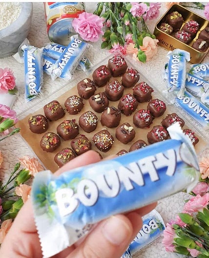 3-ingredient mini bounty bites 