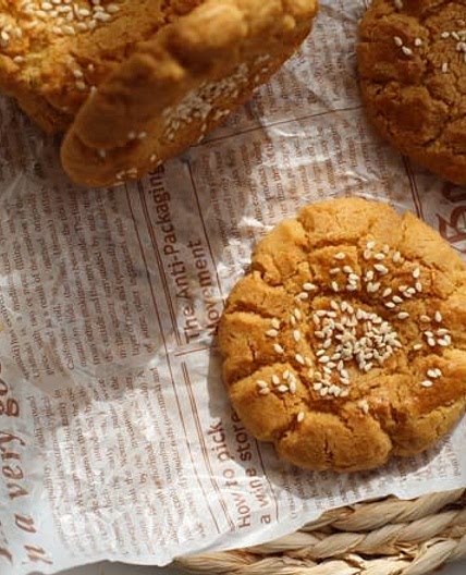 Chinese Walnut Buiscuit