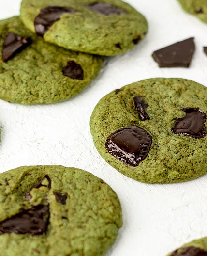 Dark Chocolate Matcha Cookies