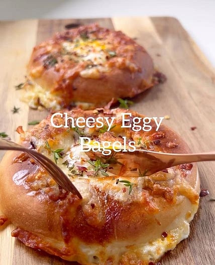 Cheesy Eggy Bagels