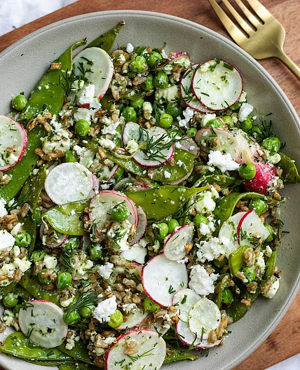 Crispy Farro Salad with Peas and Feta
