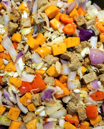 Plant-based Sausage and Pepper Hash