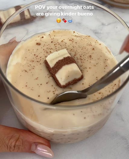 Kinder Bueno Overnight Oats