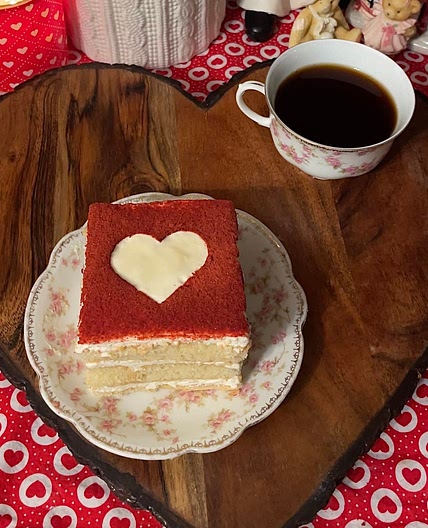 Strawberry cake 🍓 (“tiramisu”) 