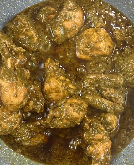 Hariyali Chicken Curry
