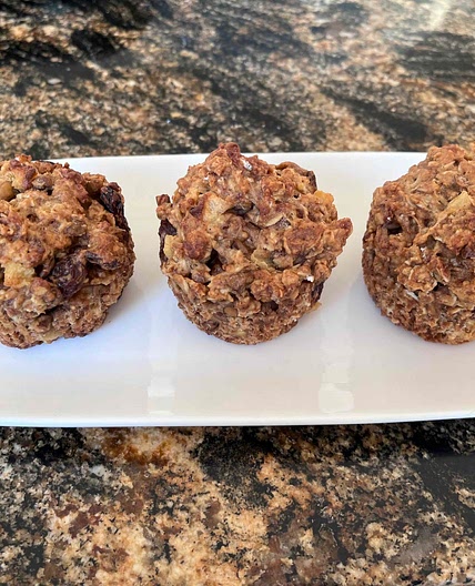 Lentil Muffins with oats, cinnamon and apple