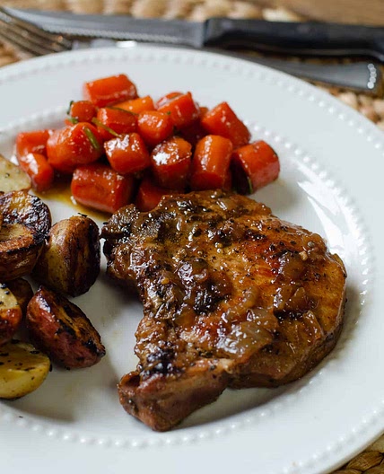 Skillet Braised Pork Chops