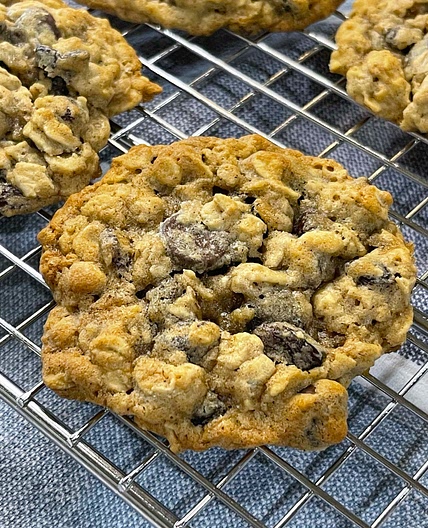Oatmeal raisin chocolate chip cookies 