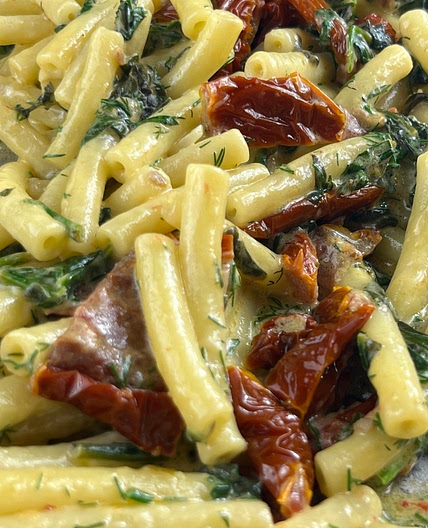 Easy Creamy Sun-Dried Tomato Pasta
