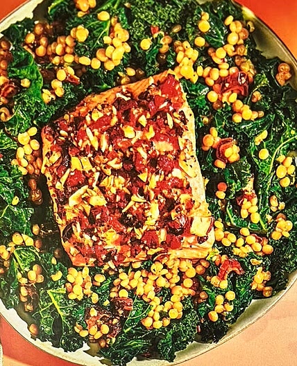 SALMON WITH RED PEPPERS & OLIVES