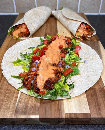 Spicy Chicken Wraps - 347 Calories