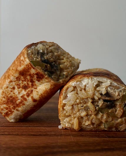 Creamy champignons burrito
