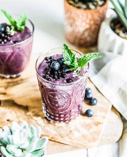 Healthy Blueberry Smoothie