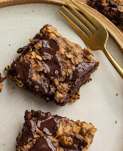 Zucchini Banana Oatmeal Bars (gluten free and vegan)