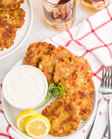 Salmon Cakes