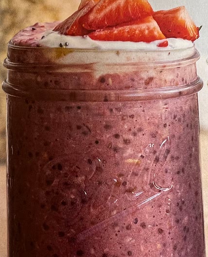 Bircher muesli strawberry & cream 