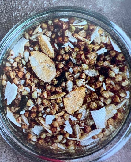 Vanilla buckwheat crispies granola 